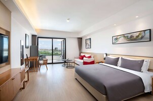 华丽客房, 1 张特大床, 无烟房 | 办公桌、免费 WiFi、床单