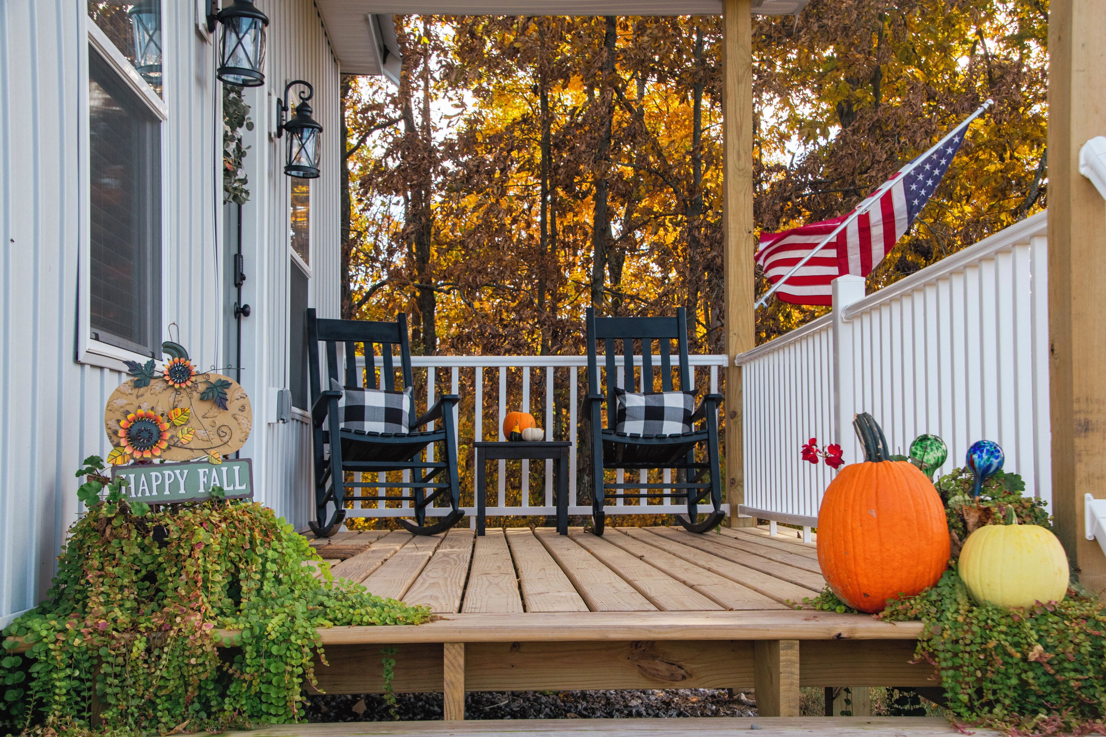 Charming Cottage on Pumpkin Farm Near Ark: No Cleaning Fee!