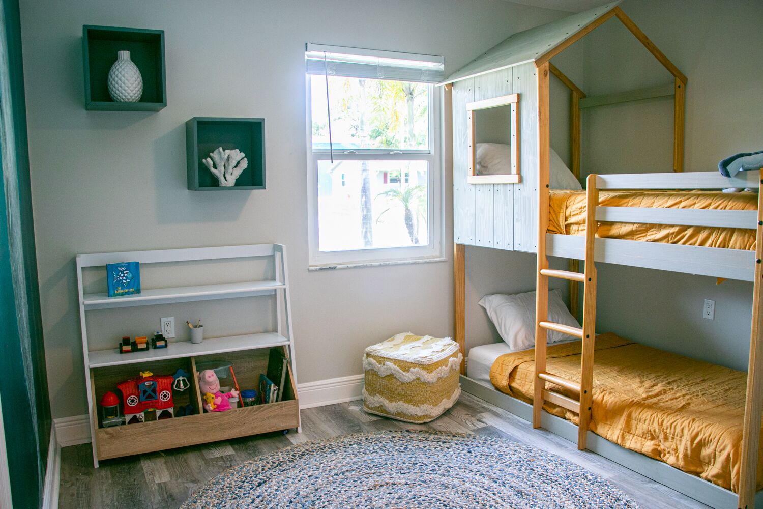 3 chambres, bureau, lit parapluie, Wi-Fi gratuit