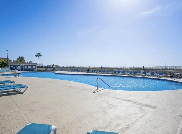 Indoor pool, outdoor pool