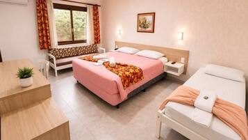 Chambre Triple Standard | Wi-Fi gratuit