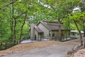 Exterior - Beaver Lake Retreat w/ Deck & Private Hot Tub (Garfield)