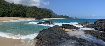 Aloha! The North Shore of Kauai awaits in this amazing, centrally located Condo!