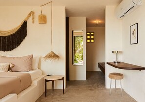 Luxury Villa | 3 bedrooms, hypo-allergenic bedding, memory foam beds