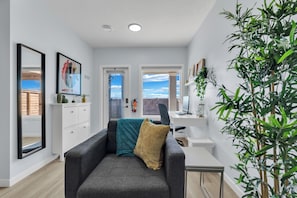 TV connectée, écrans d'ordinateur, imprimantes