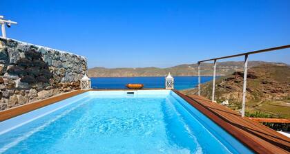 Aiolos #6 1 bedroom Villa with private pool