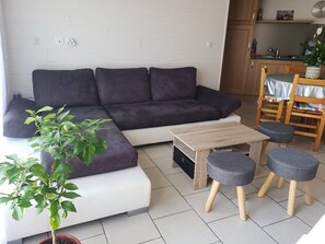 Living area - Air-conditioned two-bedroom flat with private parking near the beach - 5PSOL29 (SAINT CYPRIEN PLAGE)