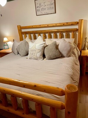 5 Schlafzimmer, Zimmersafe, Bügeleisen/Bügelbrett, Reisekinderbett