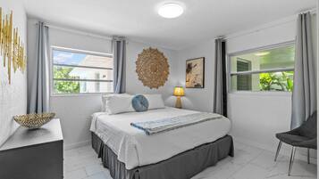 2 bedrooms, iron/ironing board, travel crib, free WiFi