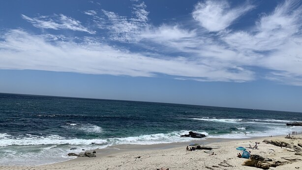 Unclassified image, 1 of 11, button - Remodeled Romantic La Jolla Condo - 2 blocks from the beach! (San Diego)