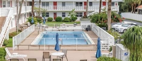 Outdoor pool, a heated pool