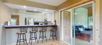 Dog-friendly home near Petenwell Lake - gas grill & outdoor dining area