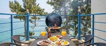 Yeosu Sea&blue Family Pension