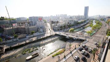 Premium Double Room | Free WiFi