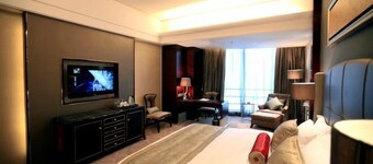 Liankang Wealth International Hotel