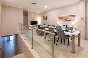 Dining - Surfside 3A—Vibrant Yallingup Beachfront Living (Yallingup)
