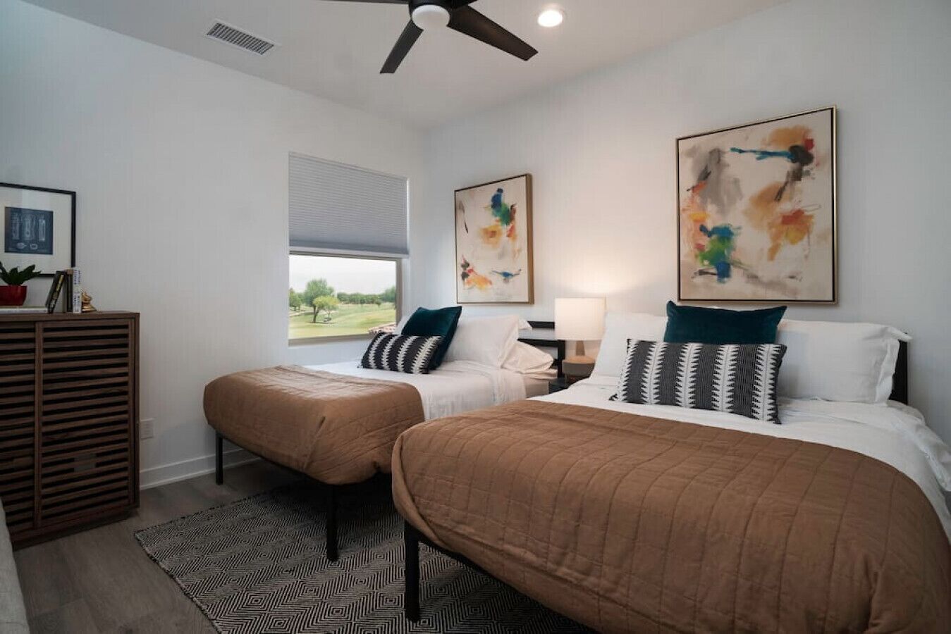 3 bedrooms, iron/ironing board, travel crib, free WiFi