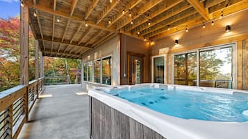 室外 SPA 浴池