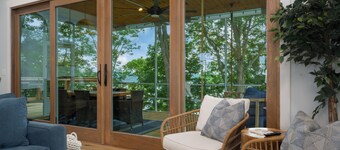 Cozy Lakehouse w/ Fire Pit & Bed Swing Near Mammoth Cave National Park