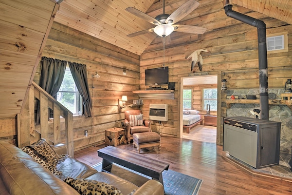 Living Room | 1,000 Sq Ft | Lake Access | Hiking Trail On-Site