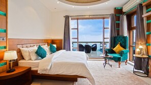 4 bedrooms, WiFi
