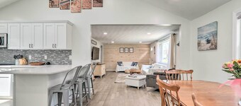 Bike to Beach: Centerville Home w/ Deck!
