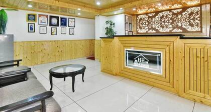 Hotel Himgiri Manali