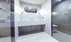 (No smoking) VIP styler twin | Baño | Ducha, artículos de higiene personal gratuitos y secador de pelo