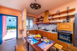 Private kitchen - Olympia Villa (Γεννάδι)