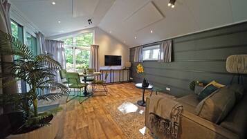 Berkel 4 | Living area | LED TV