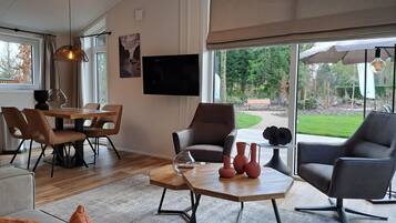 Hackfort 4 | Individualmente decorados, individualmente mobiliados, Wi-Fi de cortesia