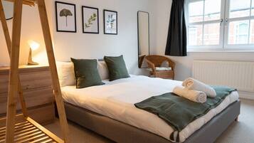 2 habitaciones, tabla de planchar con plancha y wifi gratis