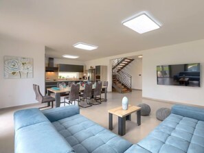 Fernseher
