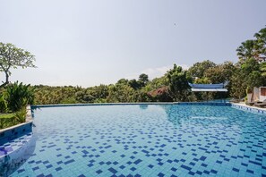 Piscina externa