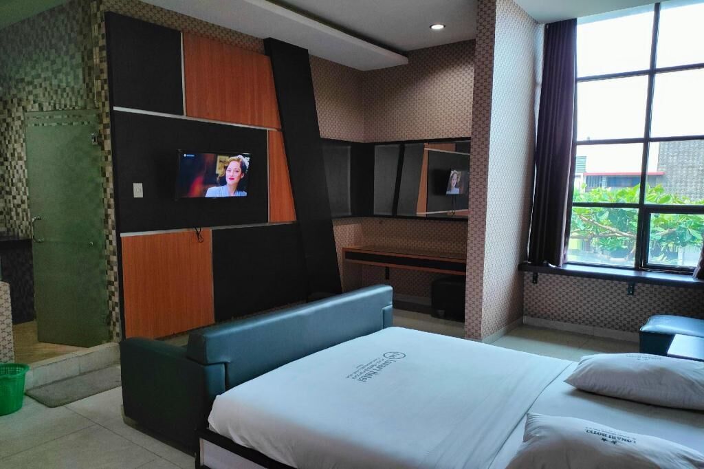 Escrivaninha, Wi-Fi de cortesia, roupa de cama