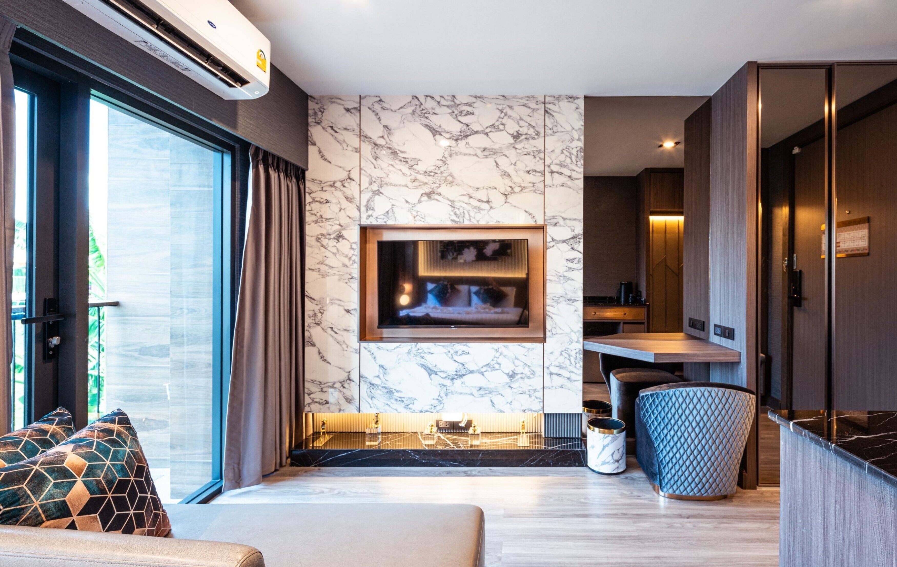 标准双人房 | 电视