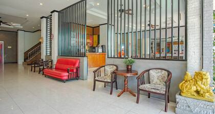 Art Mansion Patong Hotel