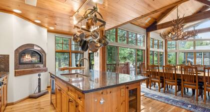 101 Park Avenue | Expansive Private Home in East Aspen, Walking Distance to Town