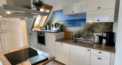 Traumhafte Maisonette Wohnung mit Süd-balkon Über 2 Etagen nur ca