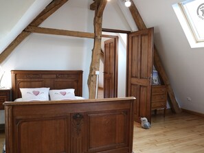 2 chambres, Wi-Fi gratuit, draps fournis