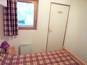 1 bedroom