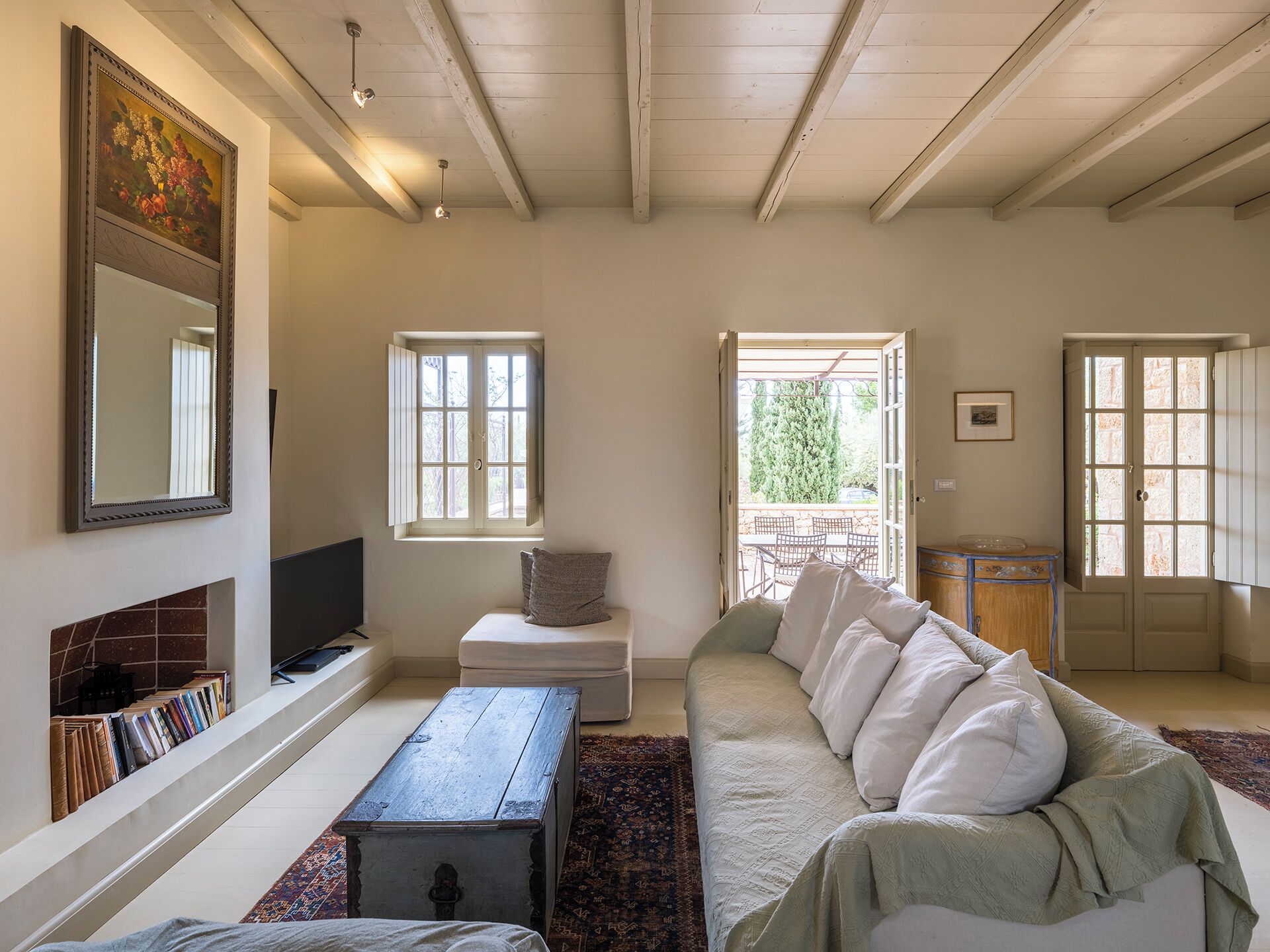 하우스 | 거실 공간 | 플라스마 TV