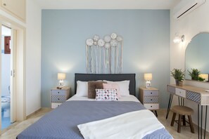 3 bedrooms, iron/ironing board, bed sheets