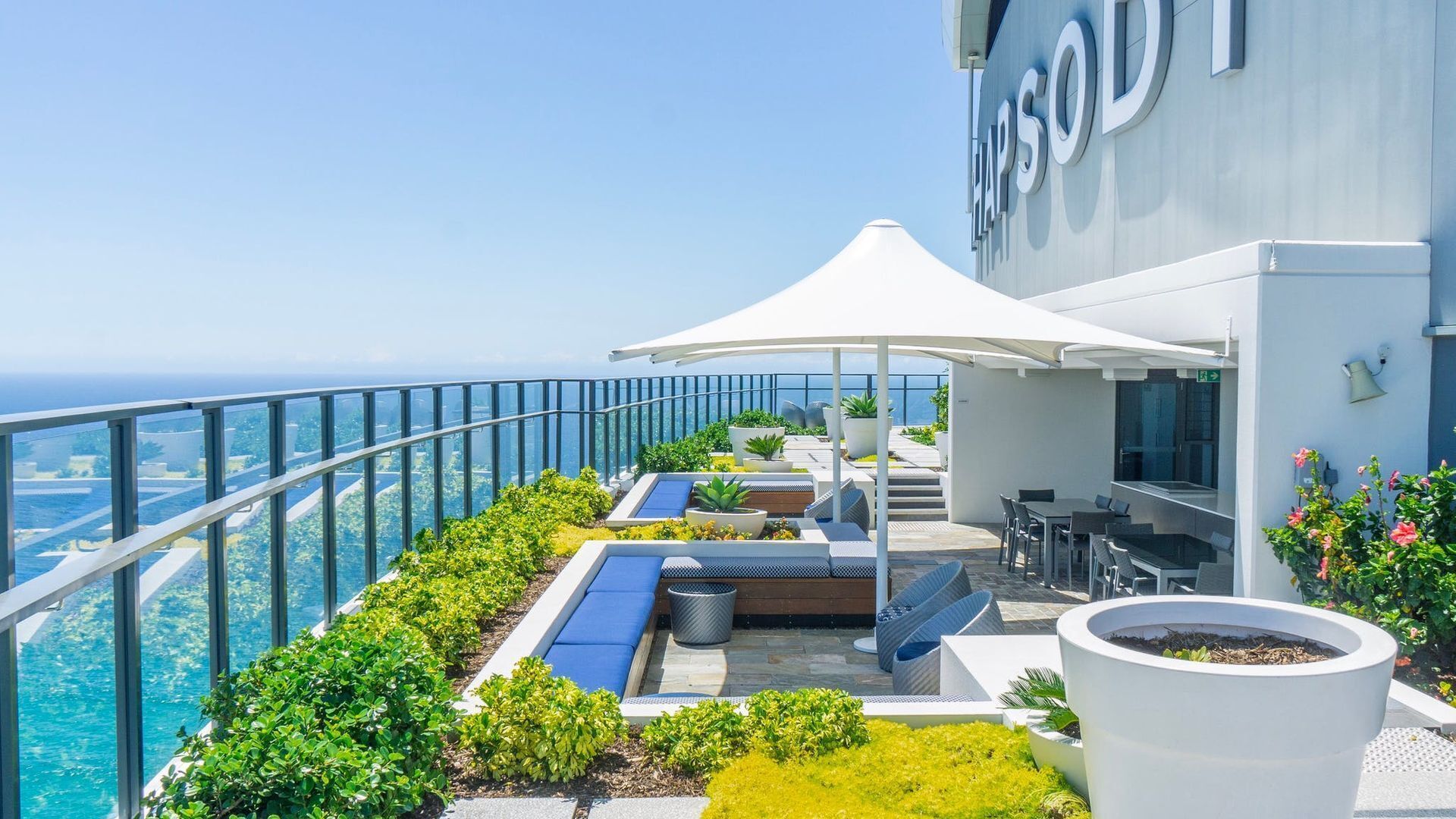 Deluxe High Floor 2 Bedroom Apartment