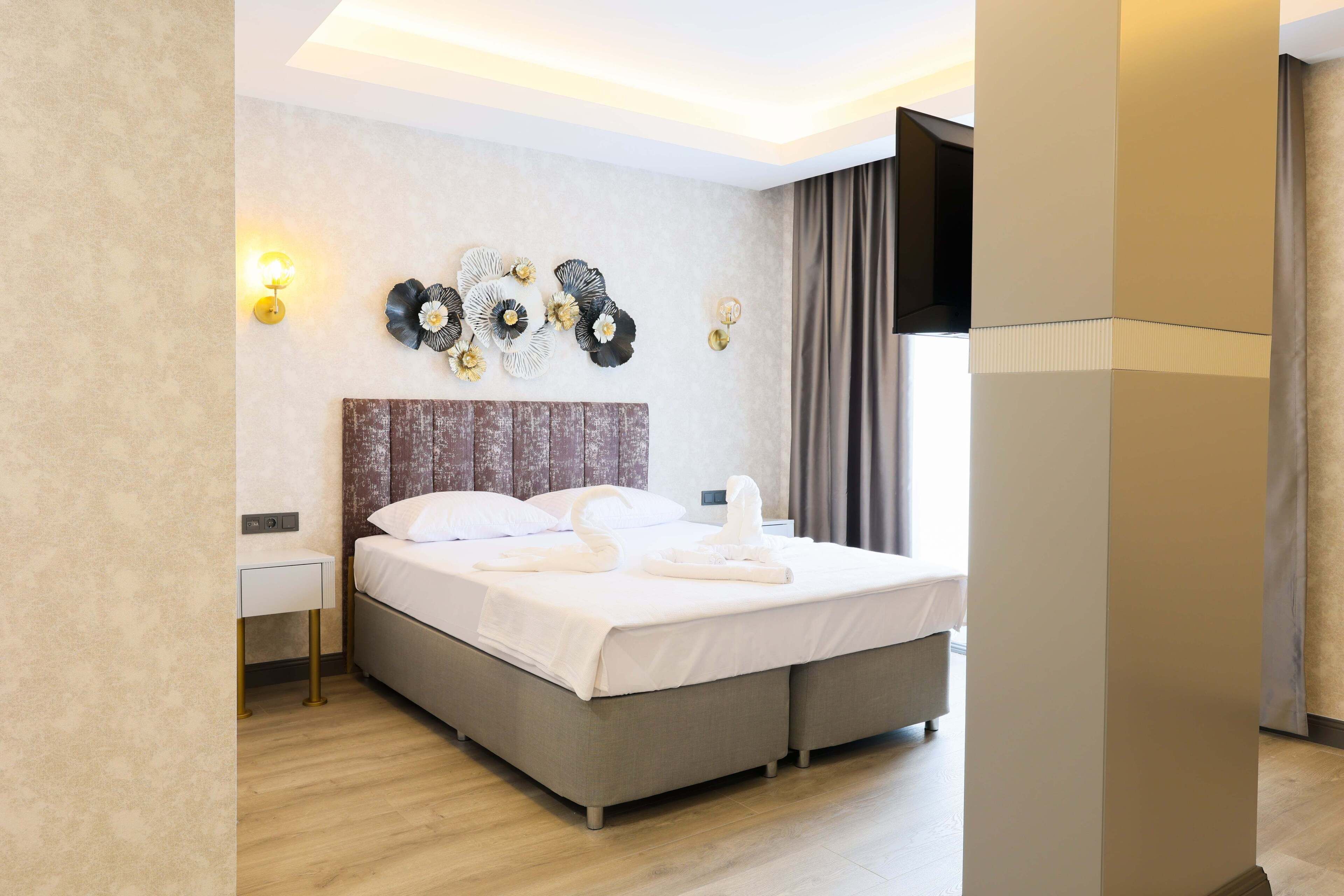 Photo - Avion Suite Hotel