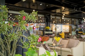 Bar (on property) - Binh An Nhien Hotel (Ninh Binh)