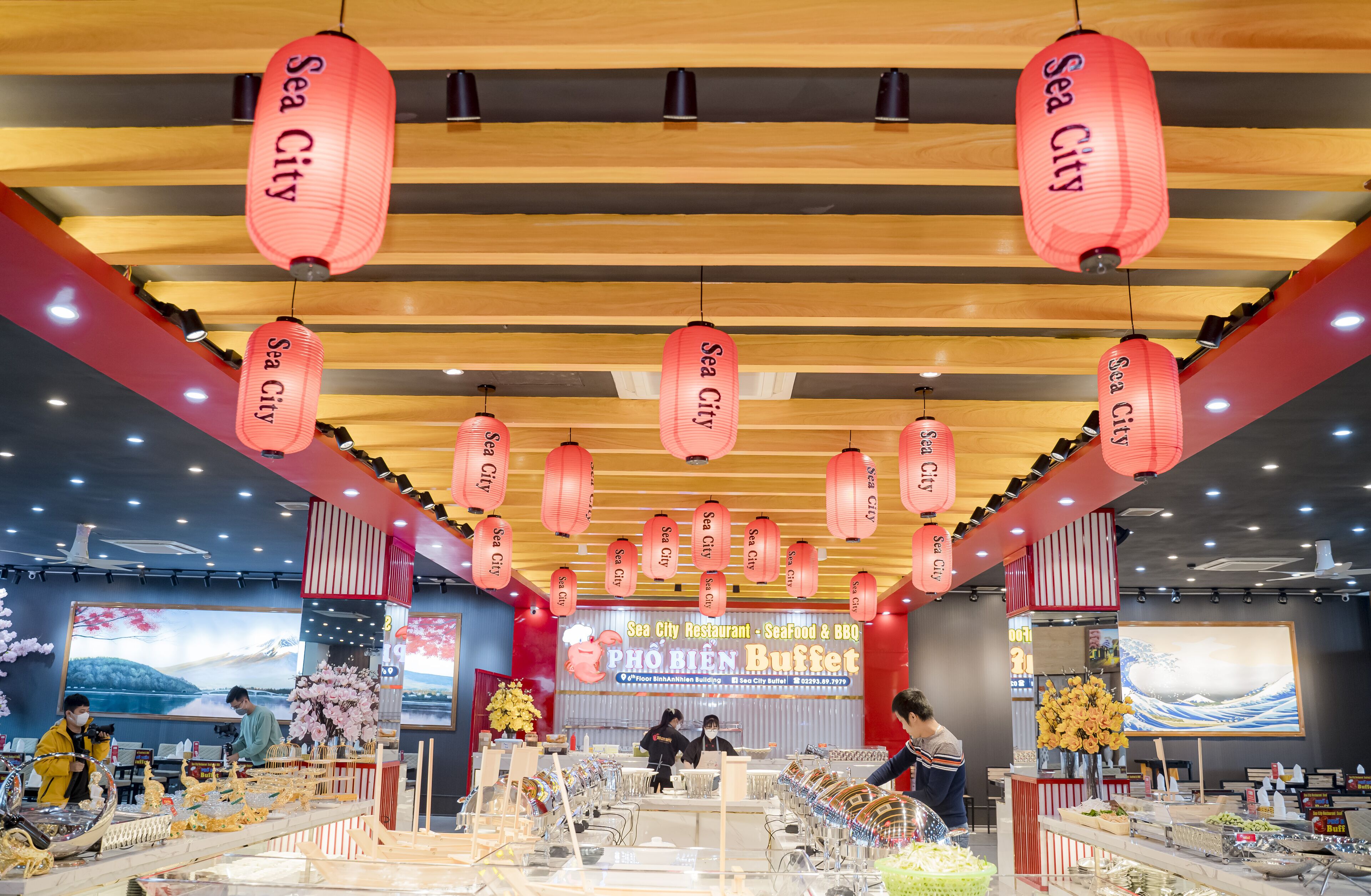 2 间餐厅，供应早餐、午餐和晚餐，越南菜