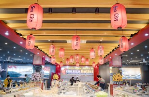 2 restaurants, breakfast, lunch, dinner served; Vietnamese cuisine