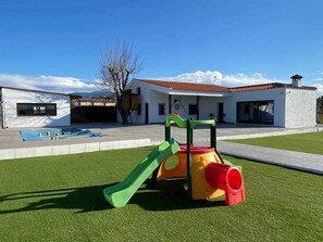 Children’s area - EL CORTIJO DEL ABUELO PEPE (Alhendin)