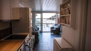 Refrigerador, microondas, tostadora y licuadora